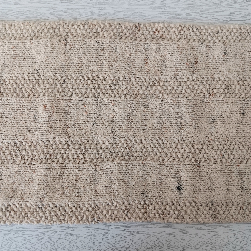Handmade Handknit Oatmeal Textured Stripe Cotton Blend Short Table Runner - Picture 4 of 8